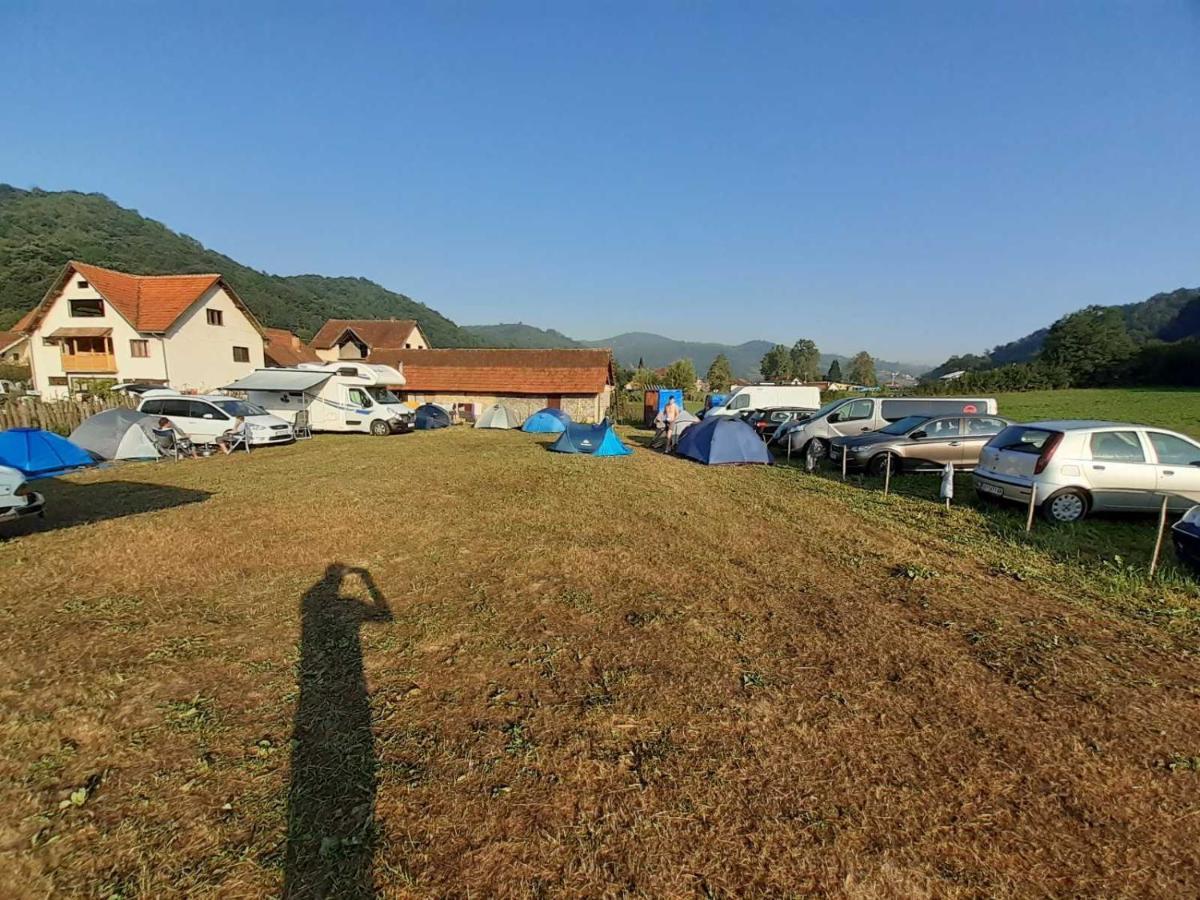 Dragacevska Avlija - Camp Hotel Guča Exterior foto